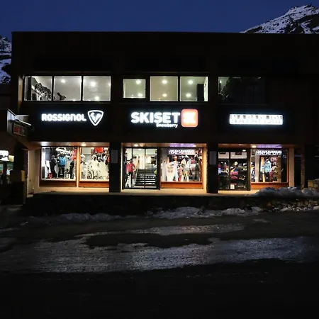 Appartement Residence Trois Vallees - Val Thorens Studio 2 Pers. Proche De Tout Et Offrant Une Belle Vue Mae-7426